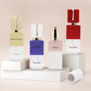 OEM ODM Customized Cosmetic Packaging Volume 30ml Cosmetic Serum Glass Bottles Glass Liquid Foundation Pump Bottles